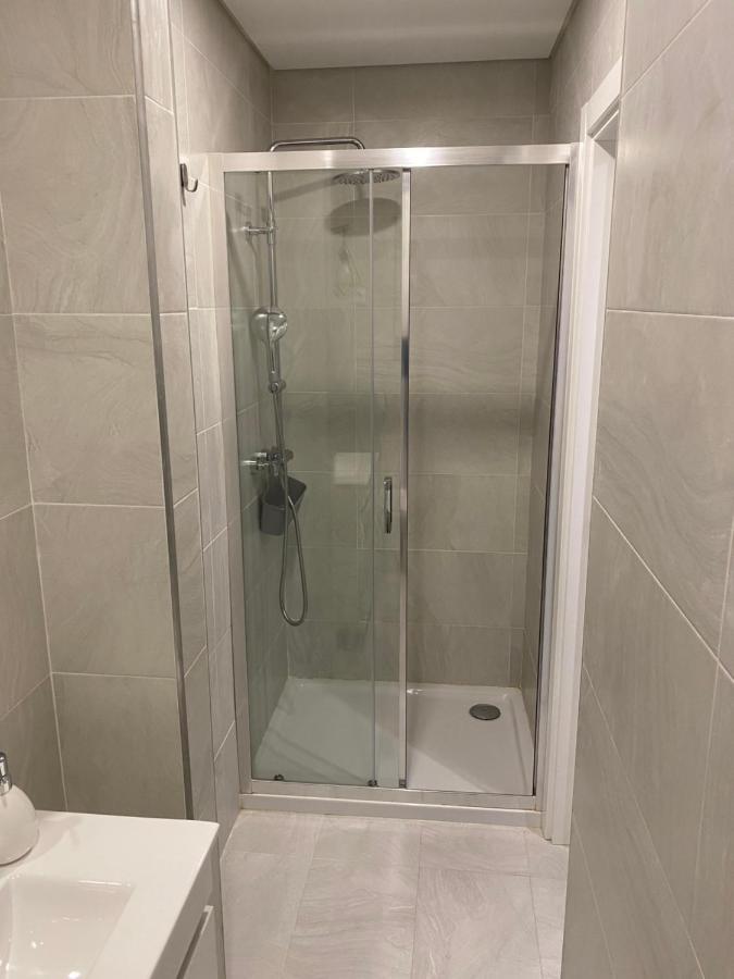 Center Liberty Apartment 1 Porto Bagian luar foto